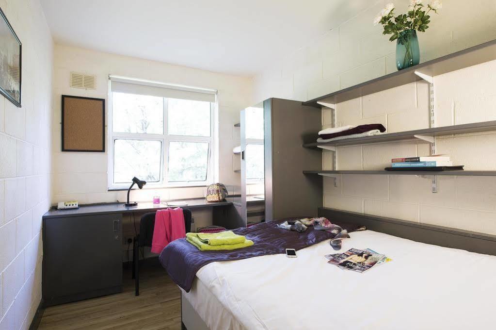Corrib Village Rooms University Of Galway Dış mekan fotoğraf